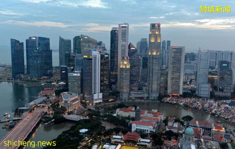 李显龙总理:不要怀疑害怕,星耀樟宜会再次闪耀,樟宜机场会再次蓬勃,新加坡也将会再次繁荣