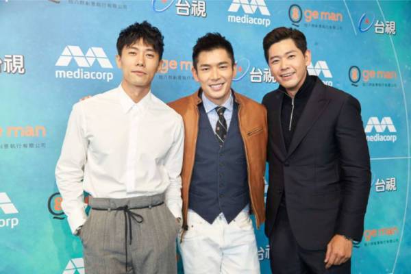 陈罗密欧和蓝心湄在地上“亲密” 黄俊雄帮两人盖被