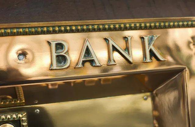 新加坡一只小倉鼠把50新幣當磨牙棒,結果