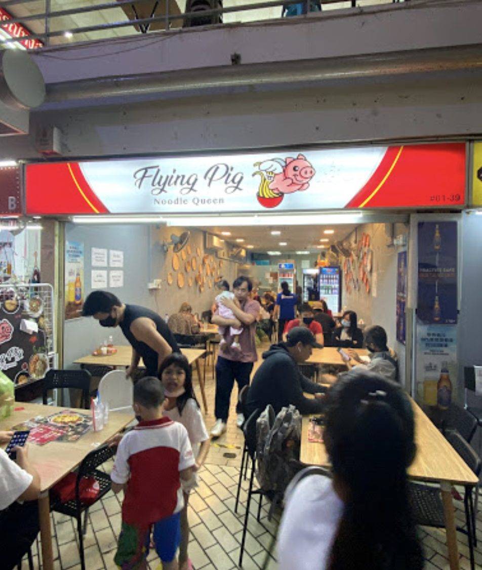 Golden Mile Complex藏驚喜✨泰式料理“Flying Pig”S$7起！螃蟹歐姆蛋、火鍋“泰”美味啦