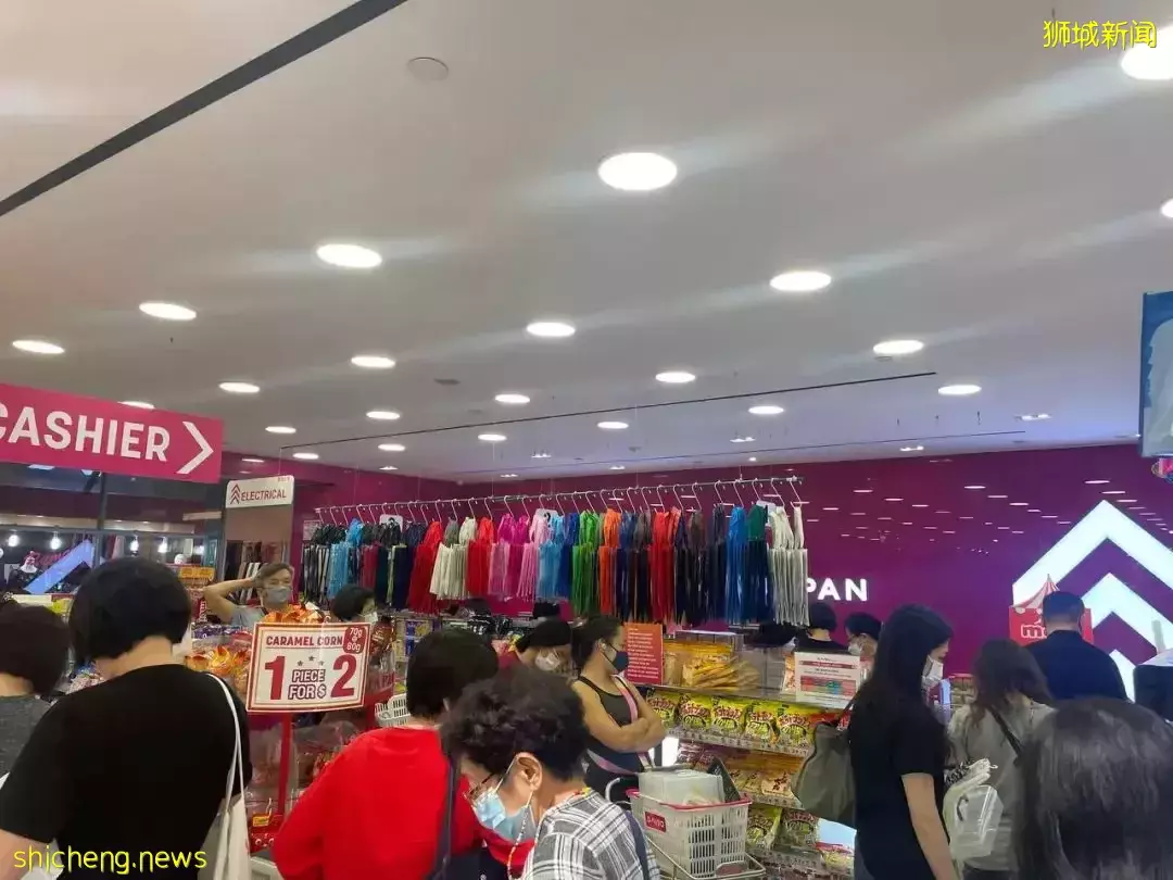 新幣彙率飙了,這些東西也都漲了!新加坡Daiso貨架被搶空