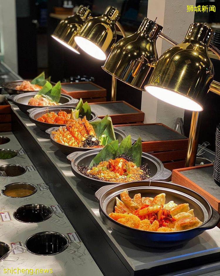 日式BBQ燒烤店👉Kujaku Yaki開張促銷🎉午餐時段$29.90暢吃頂級肉片&amp;生魚片🍣