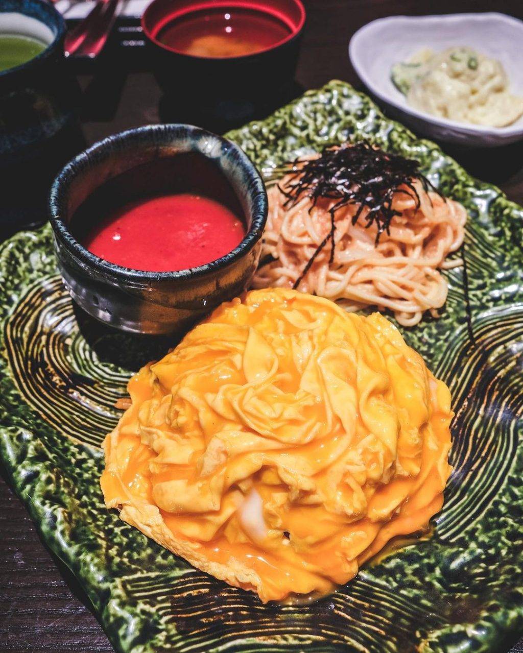 Bugis+排隊王🏆 會流心的雞蛋!爆火日式蛋包飯&面專賣店🤤 獨家銷魂好滋味