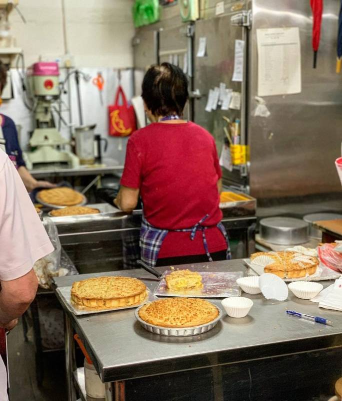 Dona Manis Cake Shop 新加坡老字號糕餅屋！人氣第一香蕉派、流心巧克力撻🤤 每日限量發售