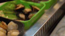 锅底限时免费!新加坡这家店烤涮双享:70种菜品、实现吃肉自由