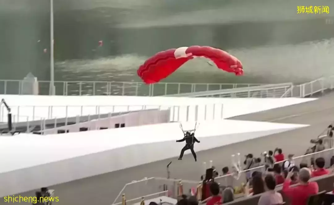 新加坡国庆将恢复到疫情前规模,这四大重点,你要了解