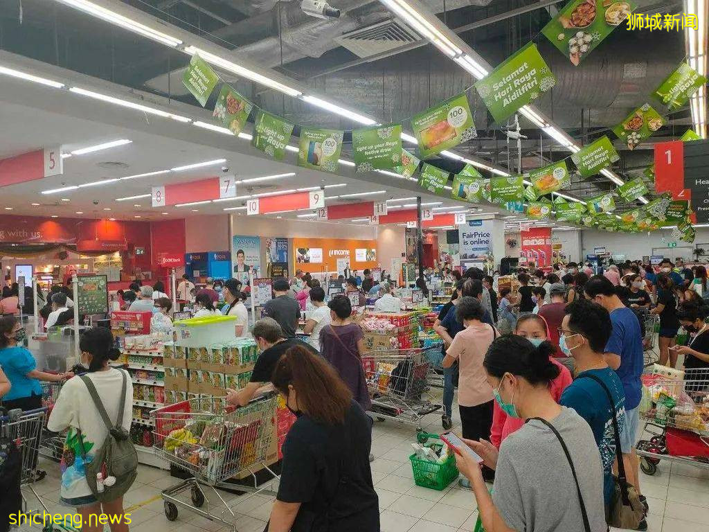 新加坡部分超市又被瘋搶！部長發聲讓穩住