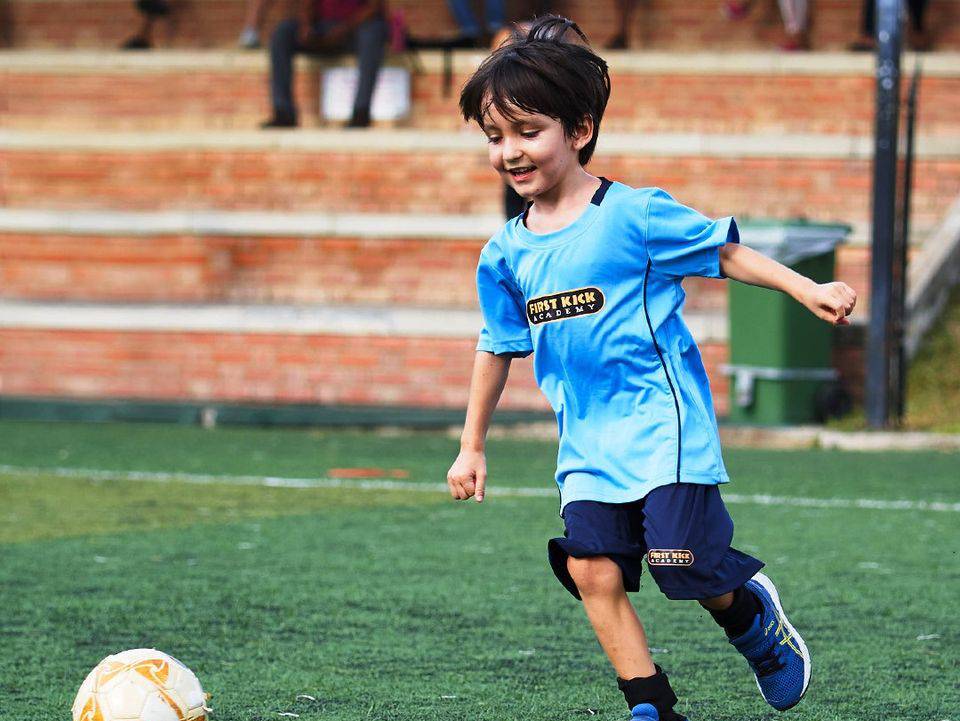 4歲就可以開始學足球~新加坡18家足球俱樂部，有離你最近的嗎