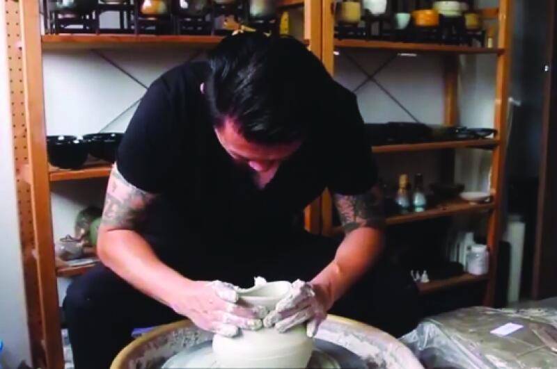 3次入狱改写人生 黑帮老大变陶艺匠