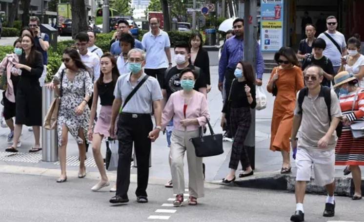 新币对人民币汇率大跌至一年最低!新加坡最新人均月收入出炉