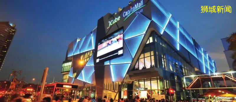 新加坡麦当劳又有确诊病例到访,30几个大妈大叔在牛车水跳广场舞