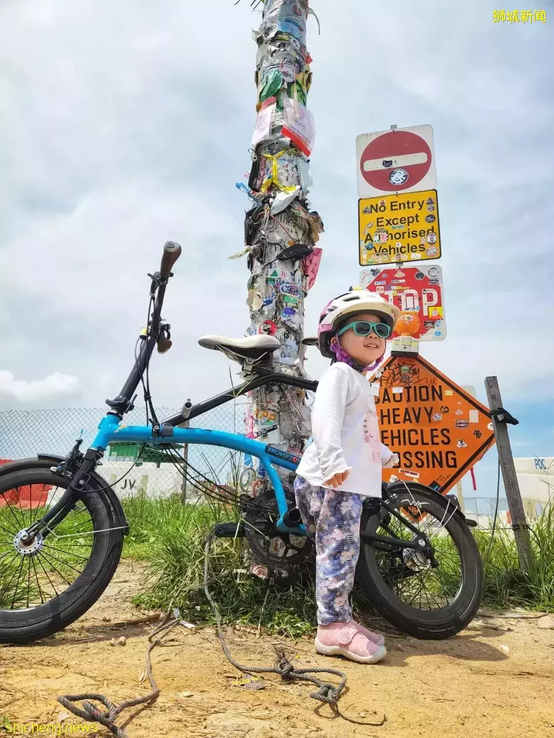超级奶爸!带着2岁女儿骑行17小时166公里,环游新加坡