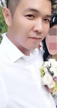 出狱后喝酒庆祝找到工 男子辱警又坐监