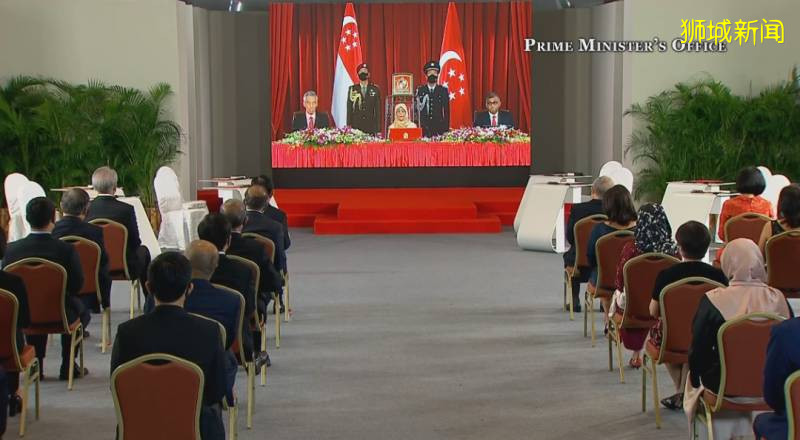 新加坡新內閣宣誓就職,李顯龍總理發表就職演說,將和全民一起,爲更好的明天而奮鬥