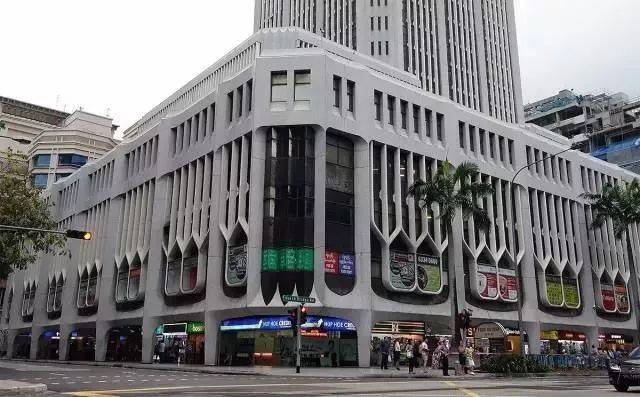 柏龄大厦15间办公室同时挂牌出售，叫价1760万新元