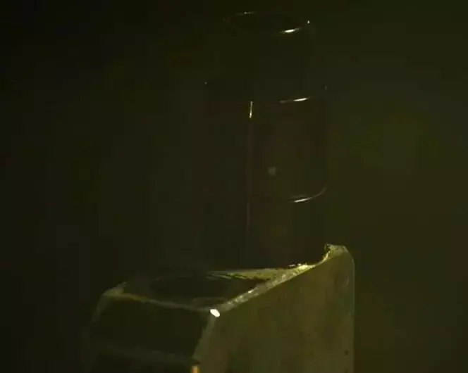 在新加坡购买,持有,和吸电子烟都是违法的！最高可罚2000元