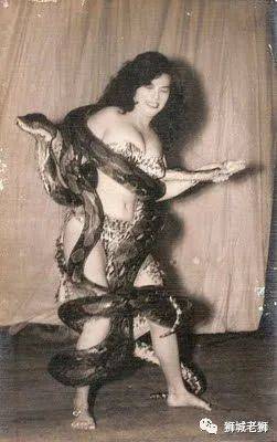 新加坡和大馬兩地最傳奇的性感女神!老虎秀的祖師爺!