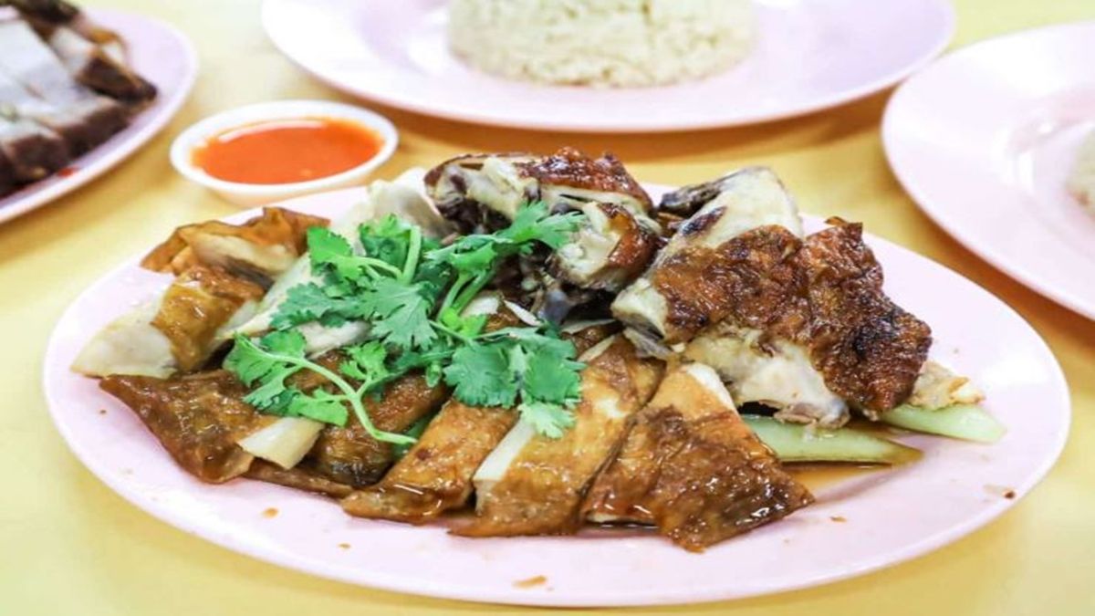 新加坡的国民美食，生意好到下午1点就Sold Out