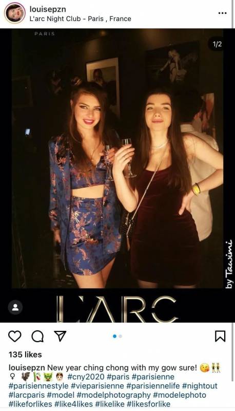 法國女生做這個動作侮辱華人，在新加坡被炮轟！亞洲蹲，一個碾壓歐美的姿勢