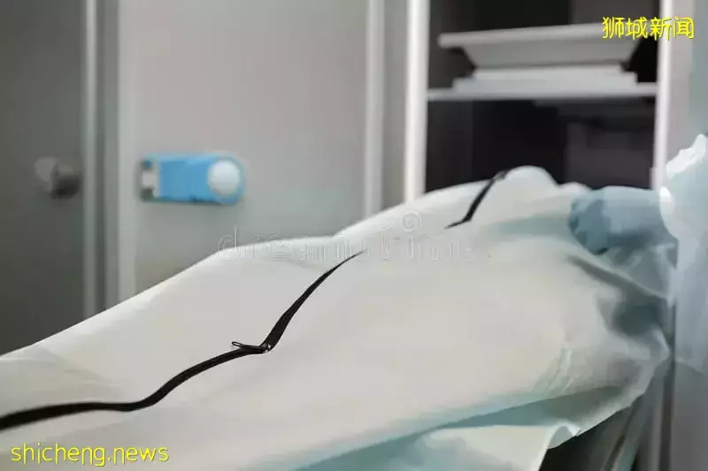 在新加坡遭遇突如其来的家庭变故，让我心乱如麻