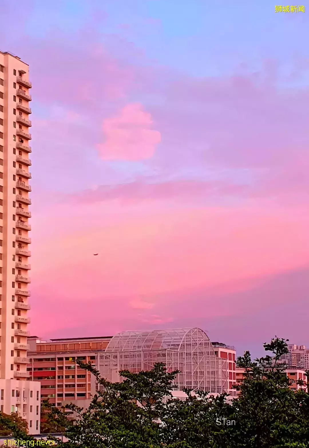 朋友圈刷屏！新加坡出現三色天空，真的是太美了