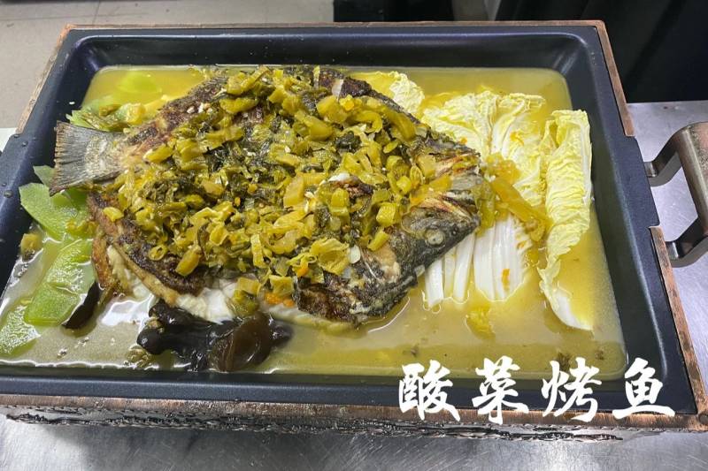 比雙11剁手更恐怖的事情是——這家烤魚、小龍蝦，竟然讓人