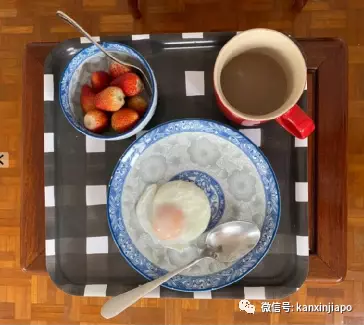 老師學生、身邊的朋友都接二連三地“中彩”，得新冠只是個時間問題