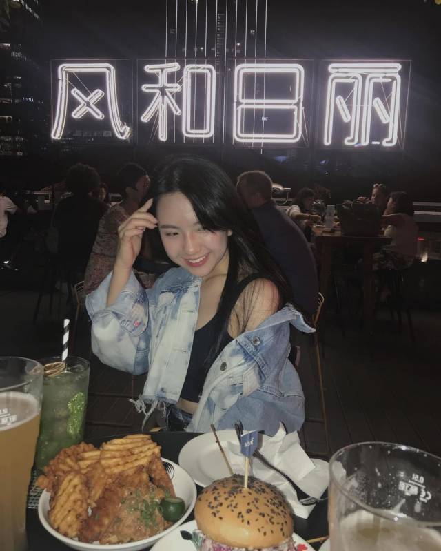 高處不勝醉!新加坡最潮網紅露天酒吧大搜羅· 美酒+美景 · 皇後敢打賭 · 你絕對hold不住