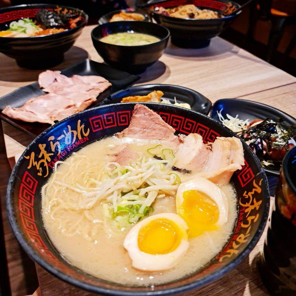 跨年夜後吃拉面🍜“Takagi Ramen”深夜食堂! 24小時無間斷營業,辣椒螃蟹+鹹蛋黃風味拉面