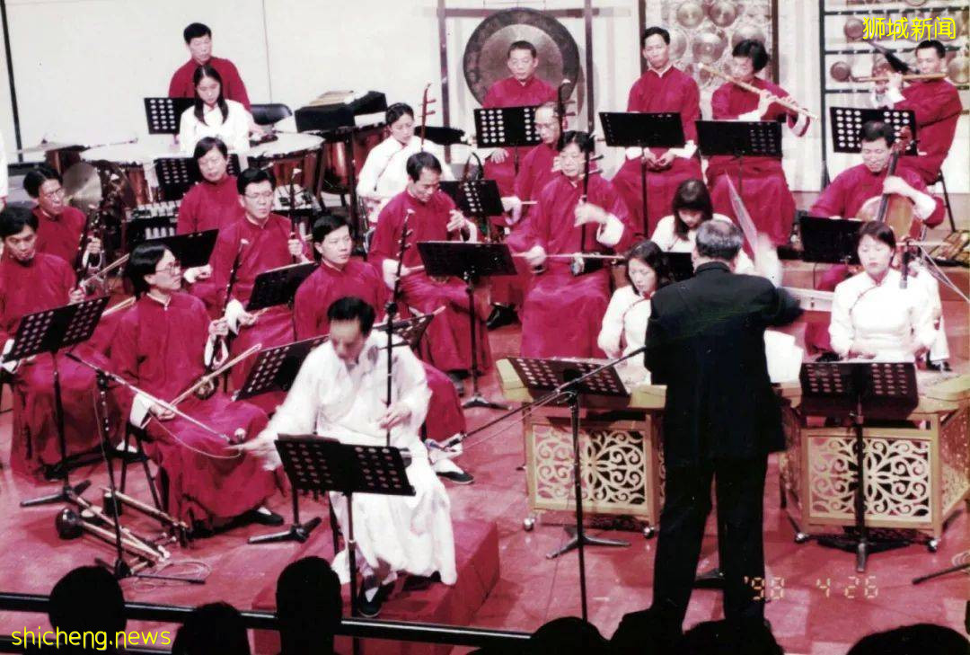 为专业华乐团奠定基础的顾立民