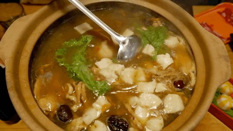 新加坡港式打边炉火锅自助来了!全岛只此一家