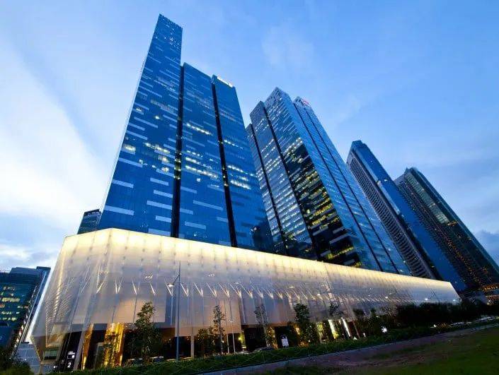 竞争激烈！亚马逊在新加坡继续扩张！拿下三层楼，开始招聘