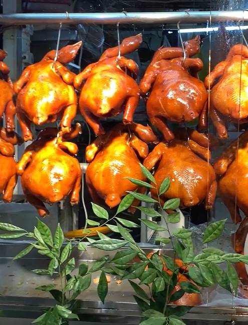 實拍探店！小夥兒在新加坡牛車水壕吃8種神秘美食，竟然