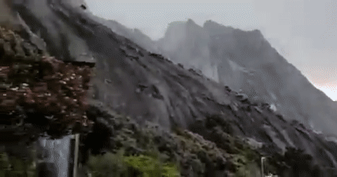 活久見! 新加坡鄰國下起了鵝毛大雪,29年頭一次