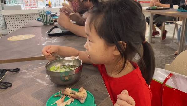 新加坡寶藏生鮮網店！帝王三文魚、日本A5和牛、有機土雞、爆汁肉丸，媽媽們的最佳選擇