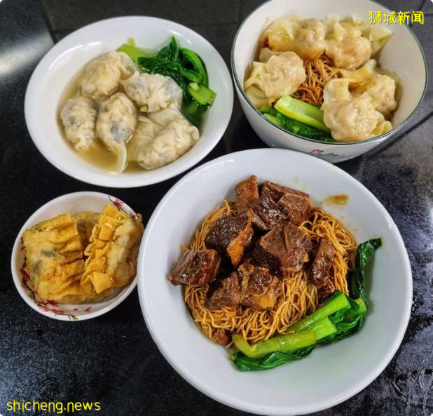 前翡翠厨师创业”坚哥港式云吞面“, 五星级料理🍜平民价格 $5