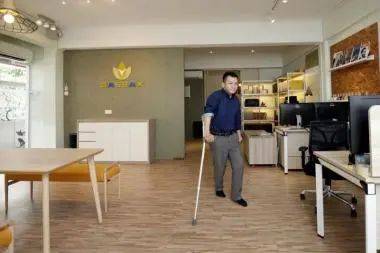 新加坡本地劳动力收入中位数下降,就业人数六年最低!看看你的收入达标没