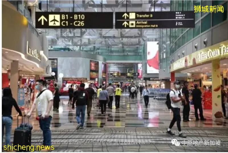 在被世衛稱爲“抗疫典範”的新加坡生活,是種什麽樣的體驗!