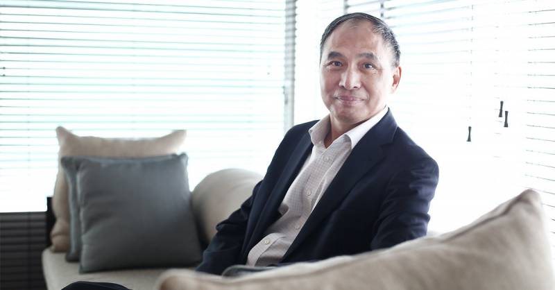 被指涉及非礼2女下属 郑永年出示证据驳斥 