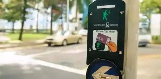 老司機都知道，新加坡廁所會發生這種事