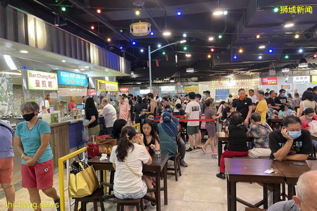 新加坡恢複堂食🍴 有空調的美食廣場未接種疫苗者將拒之門外⚠️ 僅限打包外帶