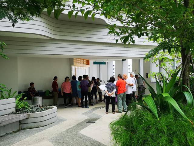 案例实践 新加坡代际融合的养老社区综合体——海军部村落 