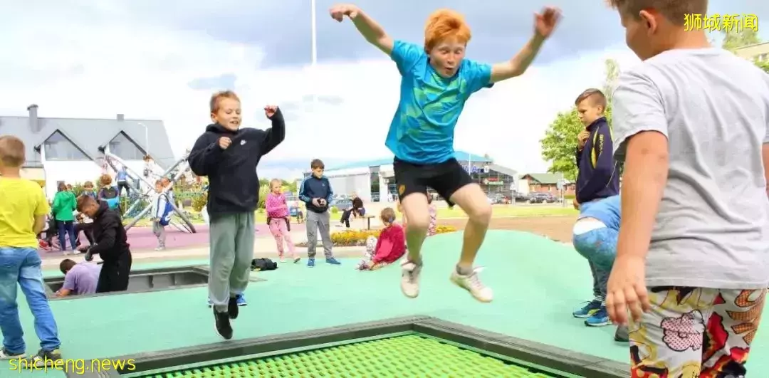 教育部长亲自打CALL,蹦床、壁画、普拉提,不要错过圣淘沙父亲节嘉年华