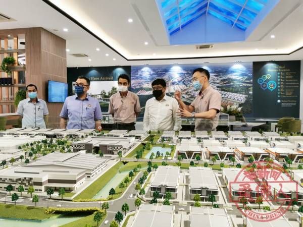 疫情与政治不稳使投资者却步 州政府协调开放马新边境