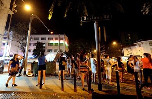 疫情阻斷回家路 有馬勞抱不到老婆女友 偷偷去嫖妓?