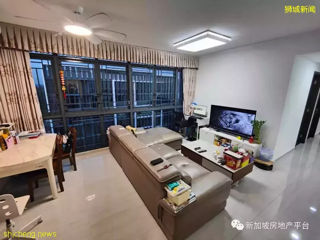 超值二手出售 95平4室3衛 Symphony Suites (D27郵區 義順)