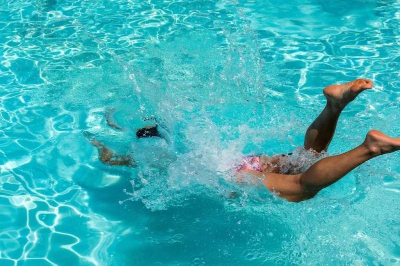 月薪3000新幣 VS 10000人民幣，再見！新加坡！還是離不開