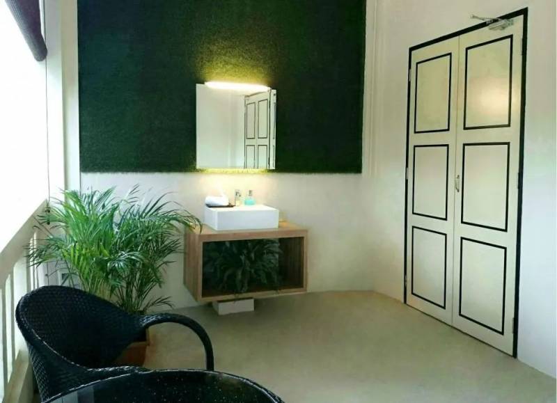 新加坡这家酒店大清仓!家具、灯饰、威士忌酒杯...都拿出来卖了