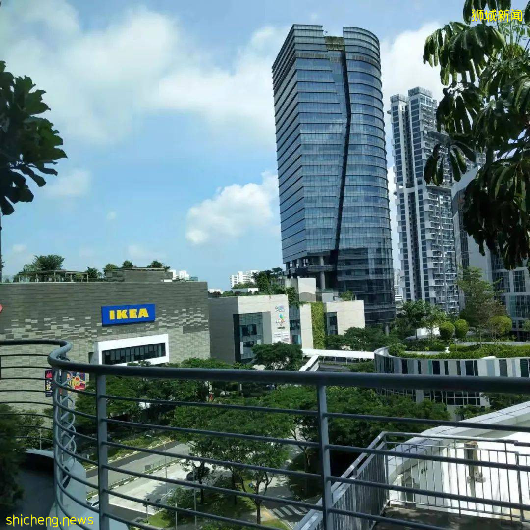 “害怕!我在新加坡刚打完疫苗就检测出新冠,直接被留在了医院……”