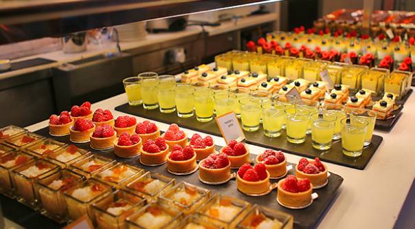 【周末去哪】環球影城買2送1,水上樂園5折,NB買1送1、新航麻將強勢回歸